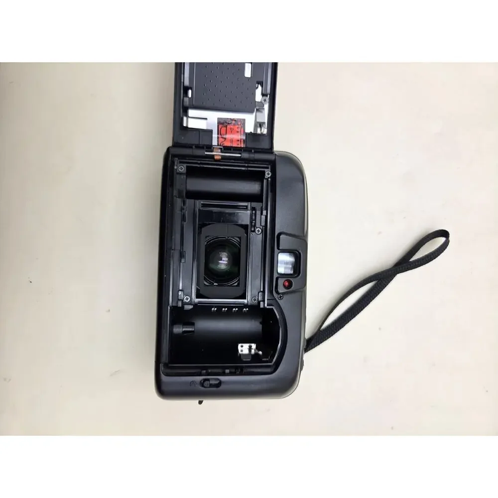 Nikon One Touch Zoom AF Quartz Date 35mm point and shoot film camera Black